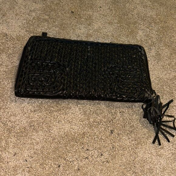 Street level black woven clutch/ wallet wristlet - Picture 1 of 3